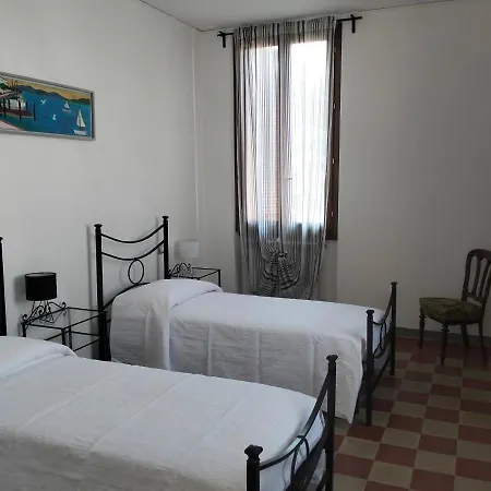 Holiday home Casa Degli Ulivi